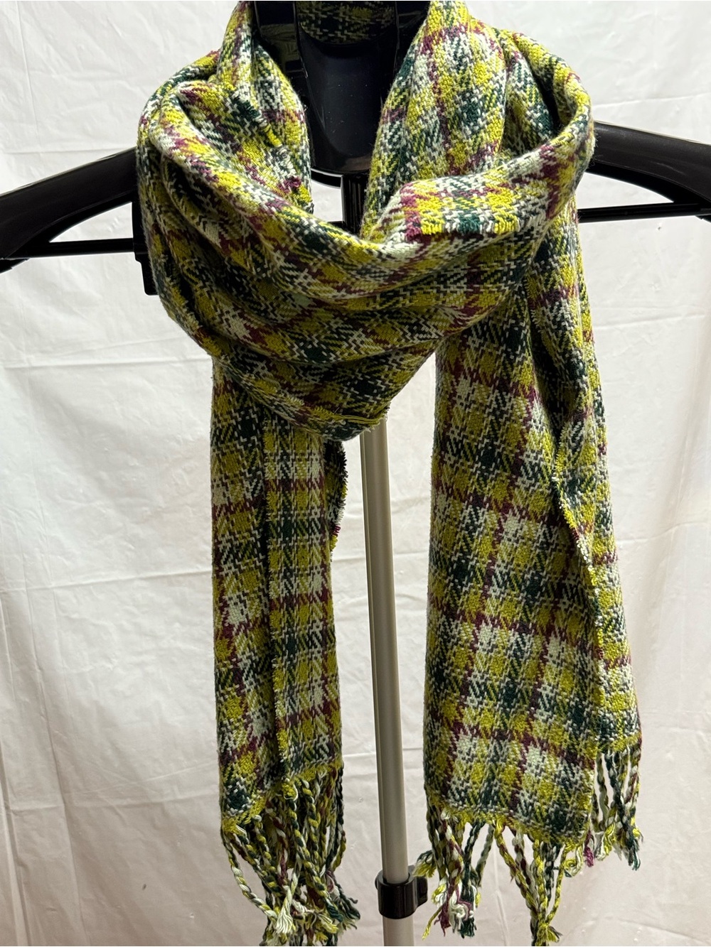 Vintage Woven Plaid Houndstooth Fringe Scarf Green Burgundy